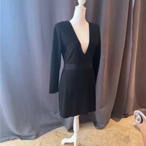 Alice + Olivia Black Long Sleeve V-Neck Dress